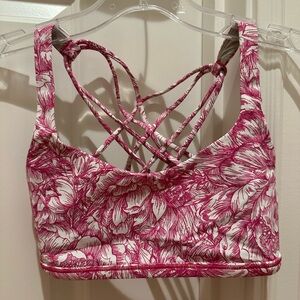 Lululemon sports Bra